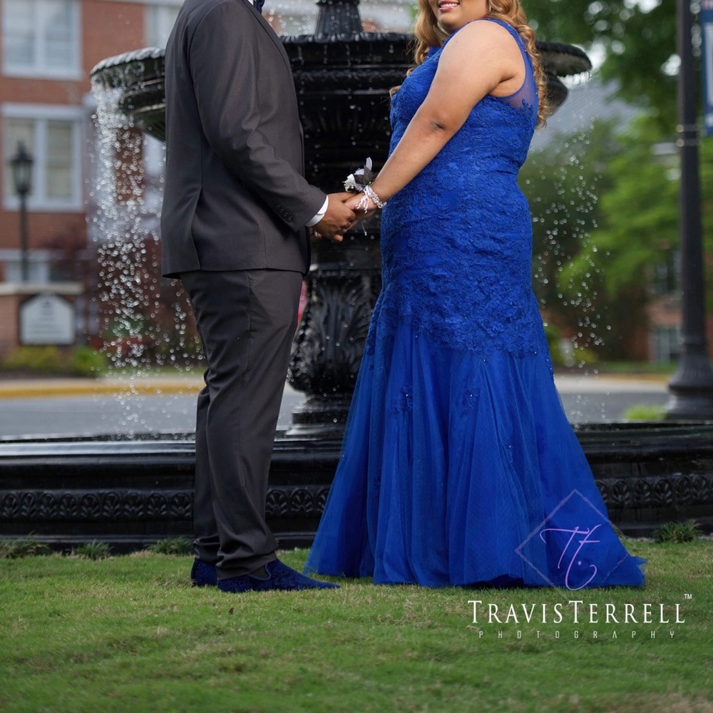 Prom dress